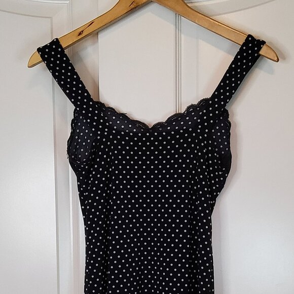 WHITE HOUSE | BLACK MARKET TAN TOP (Women's) - Picture 2 of 3